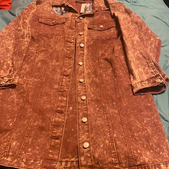 NWT Thrill jeans Denim knee jean Jacket. cream/ brown size xl . - Picture 1 of 5